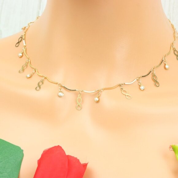 "Minimalist & Elegant Necklace Chain – Perfect for Women & Girls | UNVRC1015 - Picture 9 of 10